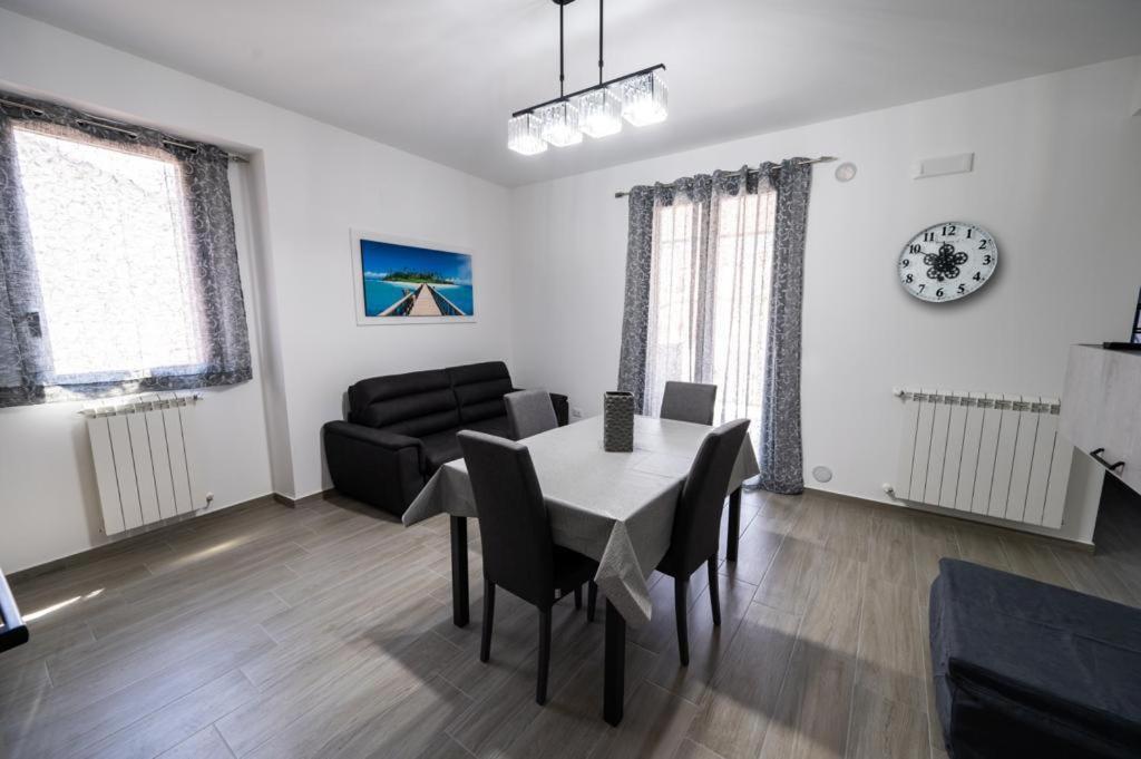 Ava Vacation Home Borgetto エクステリア 写真